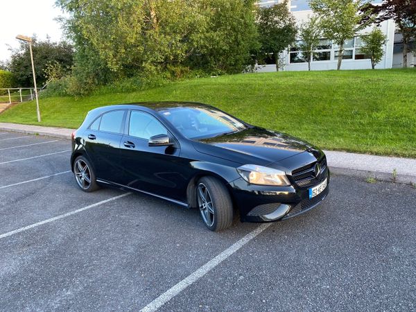 Mercedes-Benz A-Class Hatchback, Diesel, 2015, Black