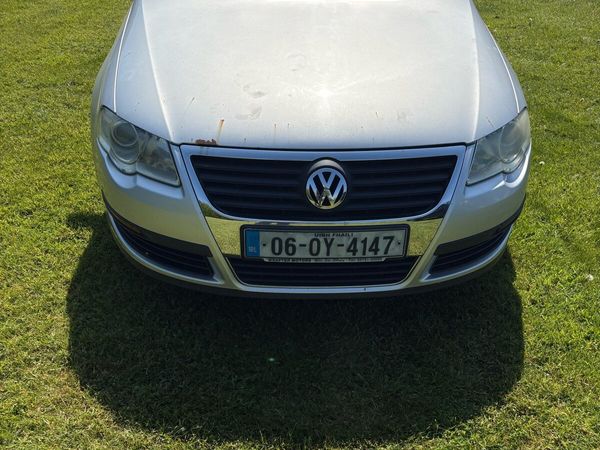 Volkswagen Passat Saloon, Diesel, 2006, Silver