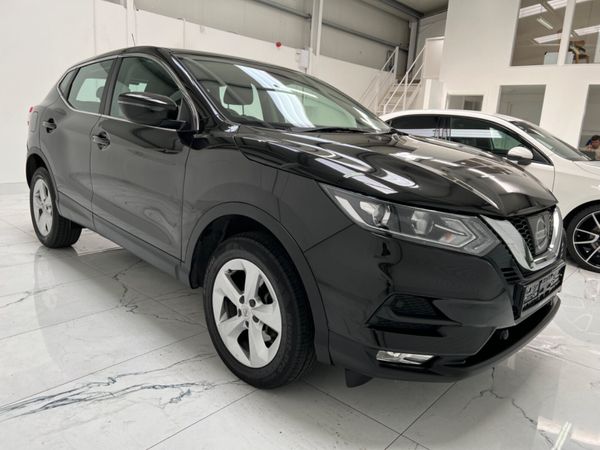 Nissan Qashqai SUV, Diesel, 2017, Black