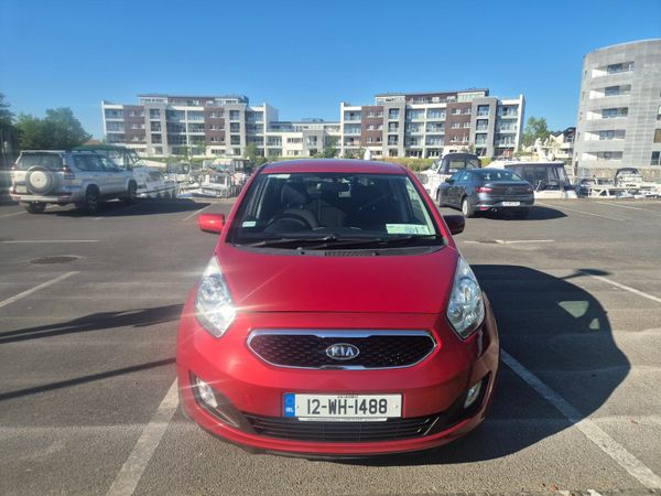 Kia Venga MPV, Diesel, 2012, Red