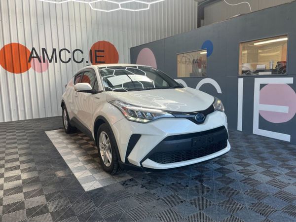 Toyota C-HR SUV, Petrol Hybrid, 2019, White