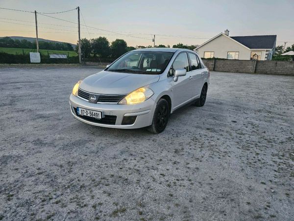 Nissan Tiida Saloon, Petrol, 2007, Silver