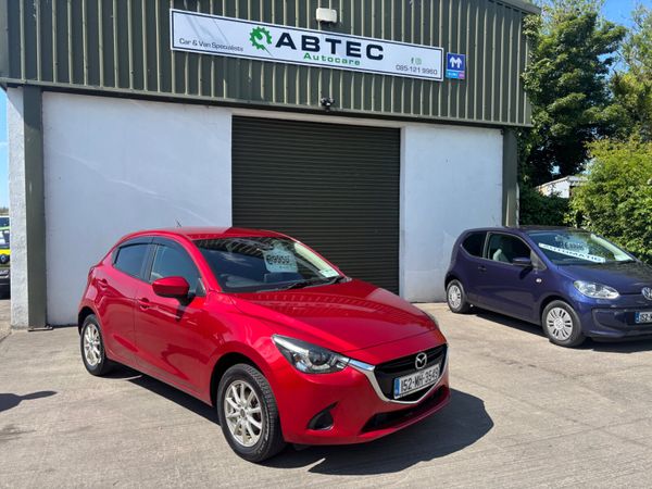Mazda Demio Hatchback, Petrol, 2015, Red