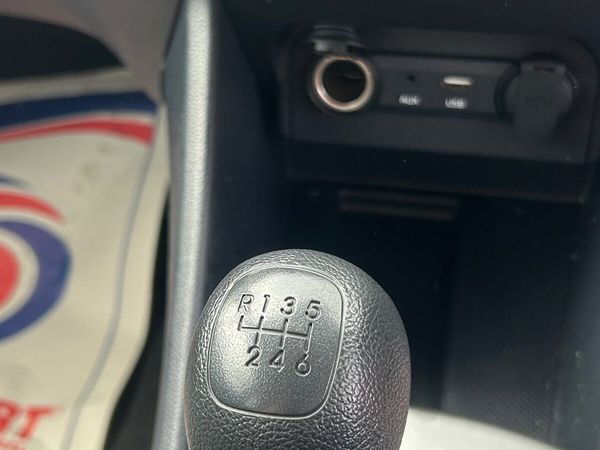Kia Rio Hatchback, Diesel, 2016, Red