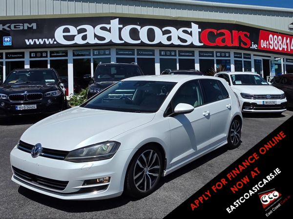 Volkswagen Golf Hatchback, Petrol, 2014, White