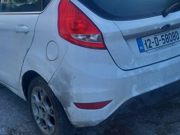 Ford Fiesta Hatchback, Diesel, 2012, White