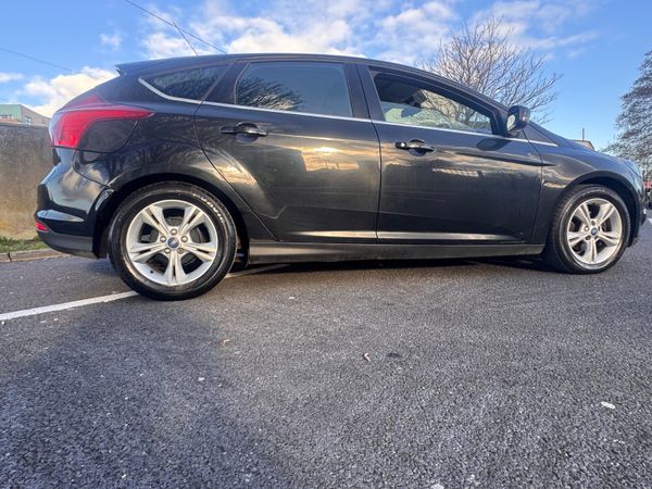 Ford Focus Hatchback, Diesel, 2011, Black