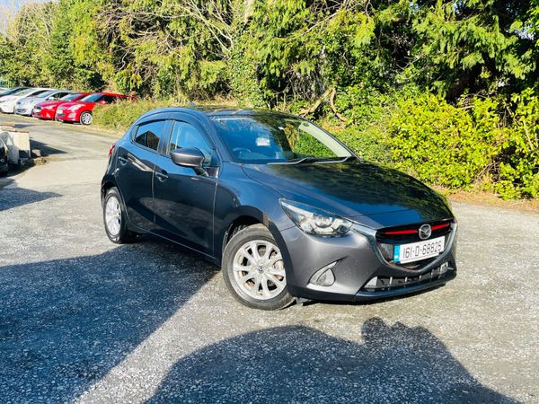 Mazda Demio MPV, Diesel, 2016, Grey