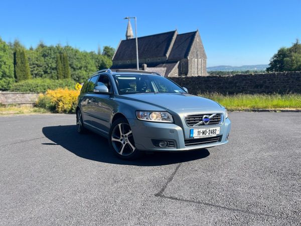 Volvo V50 Estate, Diesel, 2011, Blue