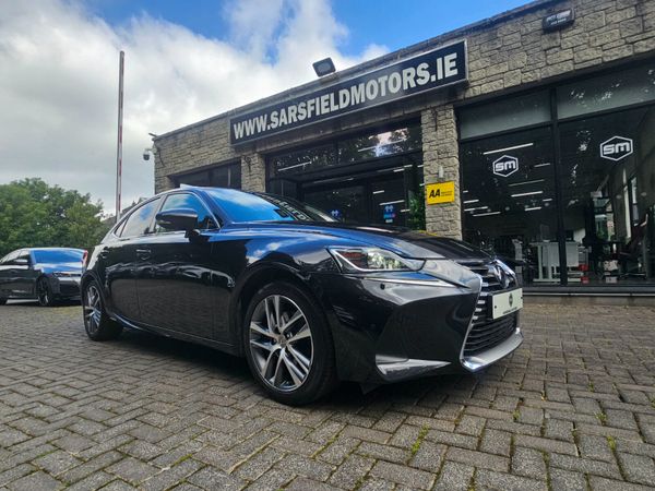 Lexus IS Saloon, Petrol Hybrid, 2018, Black