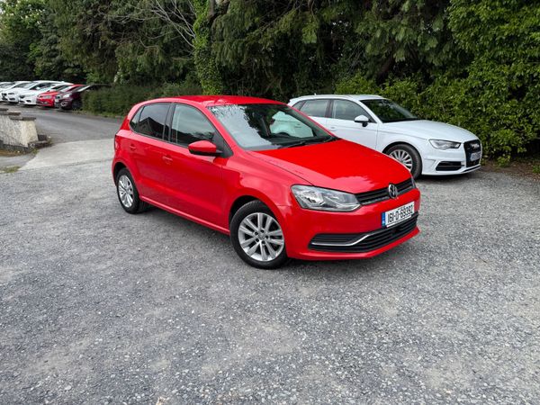 Volkswagen Polo Hatchback, Petrol, 2016, Red