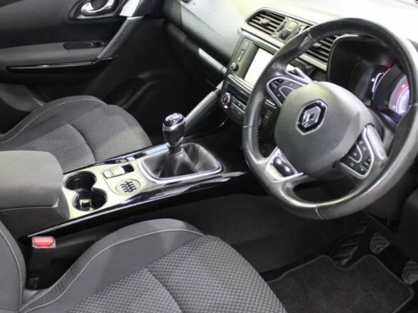 Renault Kadjar SUV, Diesel, 2016, Red