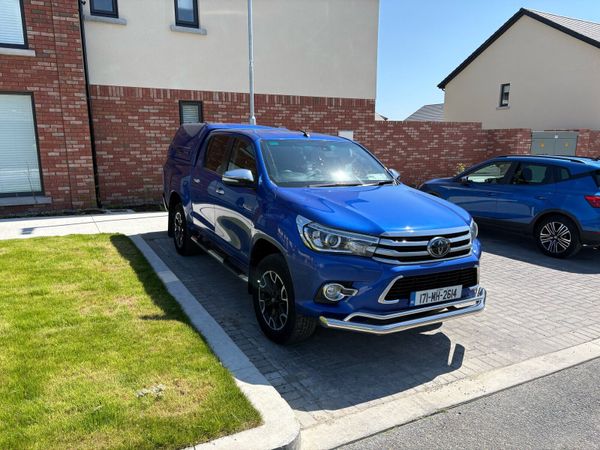 Toyota Hilux Pick Up, Diesel, 2017, Blue