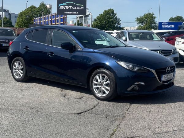 Mazda Mazda3 Hatchback, Diesel, 2015, Blue