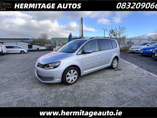 Volkswagen Touran MPV, Petrol, 2013, Silver
