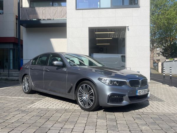 BMW 5-Series Saloon, Petrol Plug-in Hybrid, 2018, Blue