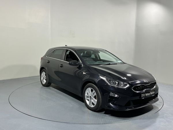 Kia Ceed Hatchback, Diesel, 2021, Black