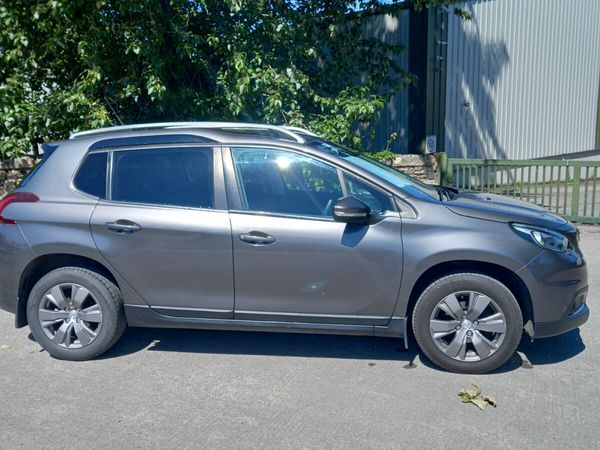 Peugeot 2008 Estate, Petrol, 2019, Grey