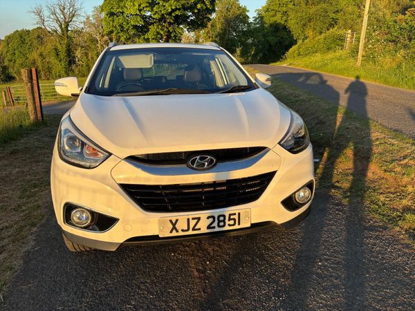 Hyundai ix35 SUV, Diesel, 2015, White