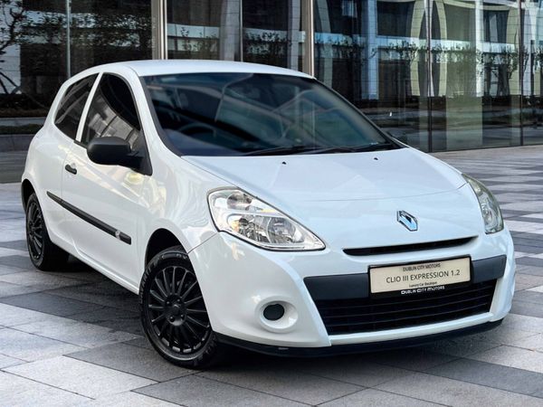 Renault Clio Hatchback, Petrol, 2012, White