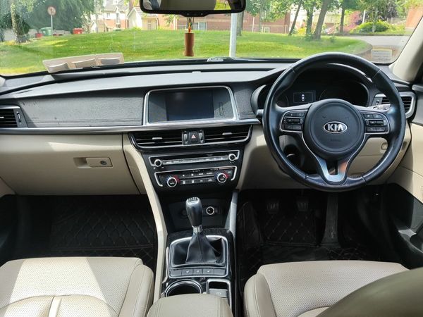 Kia Optima Saloon, Diesel, 2017, Brown