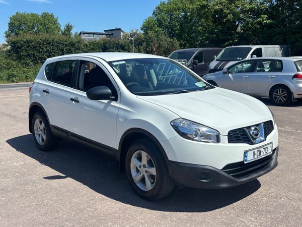 Nissan Qashqai Hatchback, Diesel, 2011, White