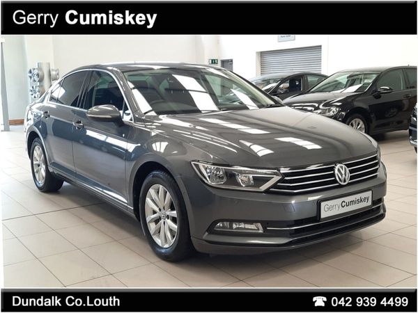 Volkswagen Passat Saloon, Diesel, 2016, Grey