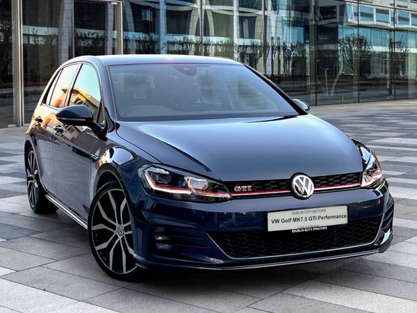 Volkswagen Golf Hatchback, Petrol, 2019, Grey