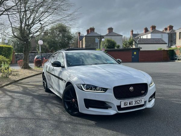Jaguar XE Saloon, Diesel, 2016, White