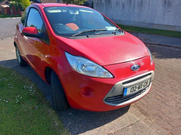 Ford KA Hatchback, Petrol, 2013, Red