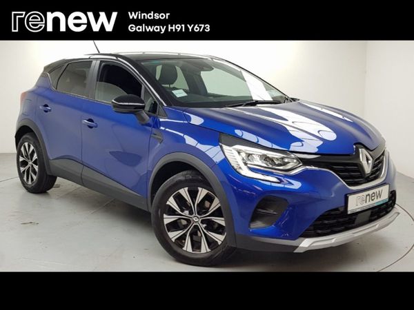 Renault Captur Hatchback, Petrol, 2023, Blue