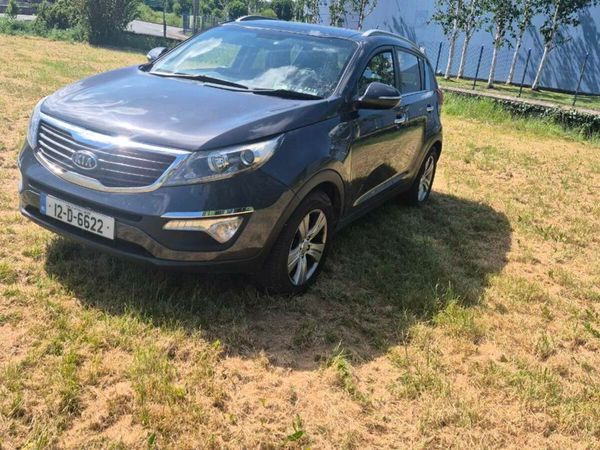 Kia Sportage SUV, Diesel, 2012, Silver