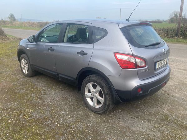 Nissan Qashqai Hatchback, Diesel, 2010, Blue