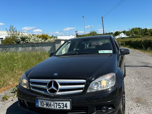 Mercedes-Benz C-Class Saloon, Diesel, 2010, Black