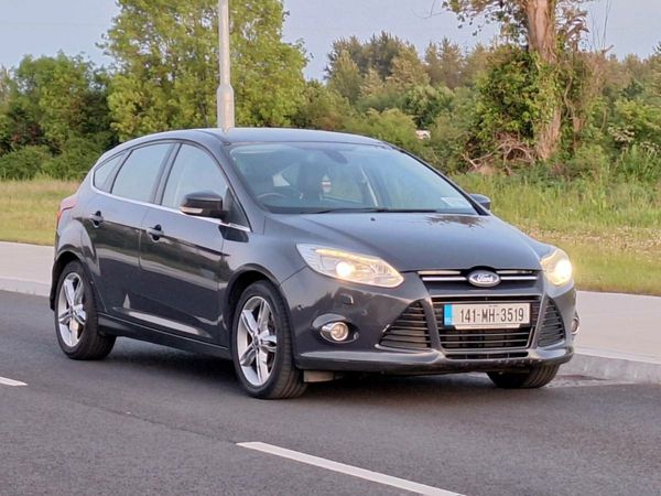 Ford Focus Hatchback, Diesel, 2014, Grey