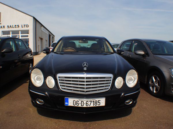 Mercedes-Benz E-Class Saloon, Diesel, 2006, Black