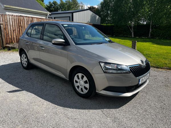 Skoda Fabia Hatchback, Petrol, 2019, Grey