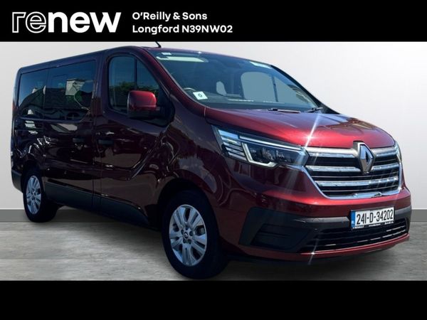 Renault Trafic Passenger MPV, Diesel, 2024, Red