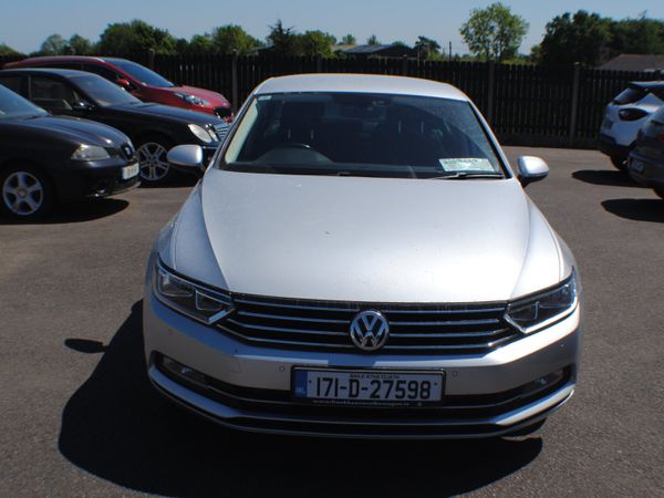Volkswagen Passat Saloon, Diesel, 2017, Grey