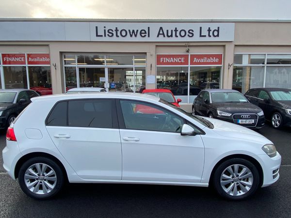 Volkswagen Golf Hatchback, Petrol, 2016, White