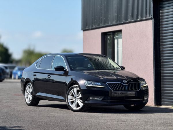 Skoda Superb Hatchback, Diesel, 2016, Black