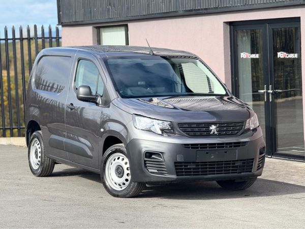 Peugeot Partner Van, Diesel, 2024, Grey