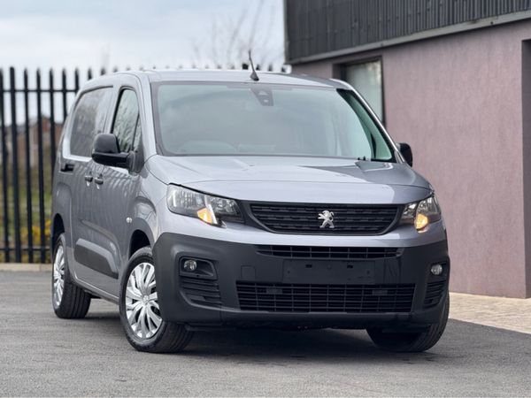 Peugeot Partner Van, Diesel, 2022, Grey