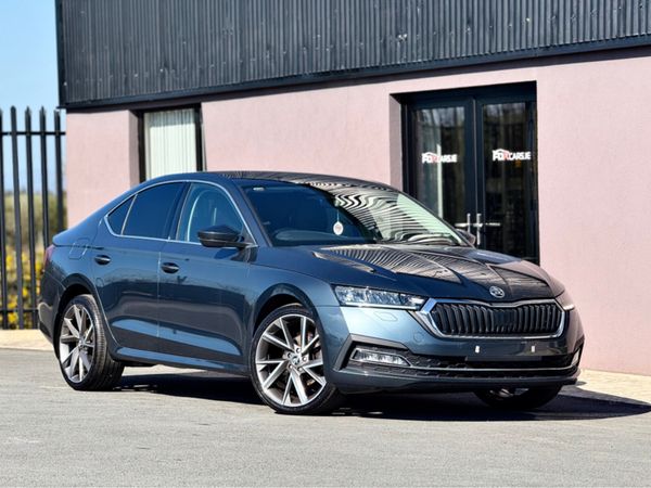 Skoda Octavia Hatchback, Diesel, 2020, Grey