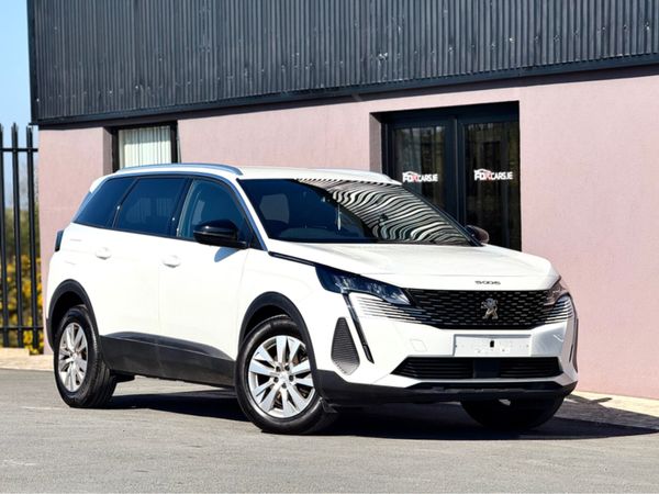 Peugeot 5008 Hatchback, Diesel, 2023, White