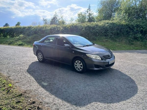 Toyota Corolla Saloon, Diesel, 2008, Grey