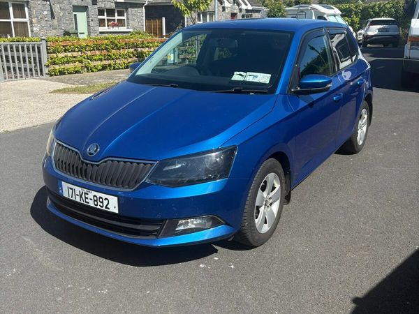 Skoda Fabia Hatchback, Diesel, 2017, Blue
