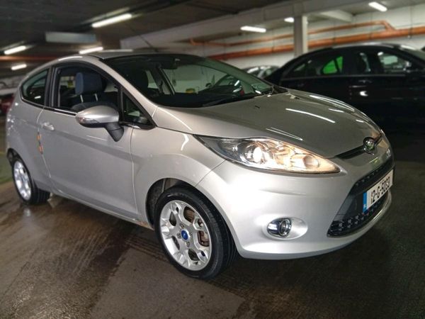 Ford Fiesta Hatchback, Diesel, 2012, Silver