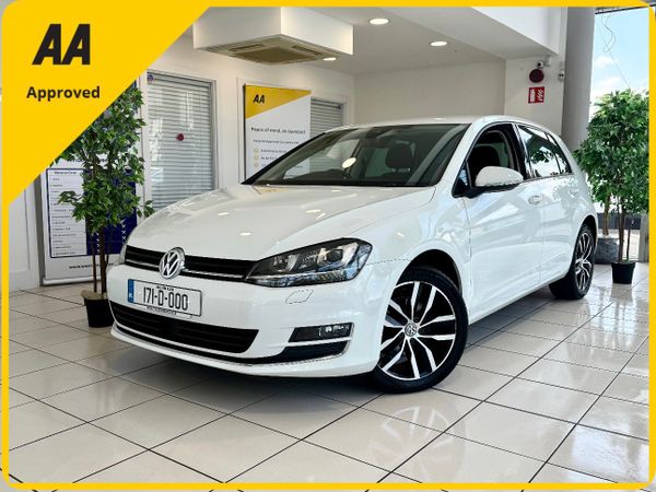 Volkswagen Golf Hatchback, Petrol, 2017, White