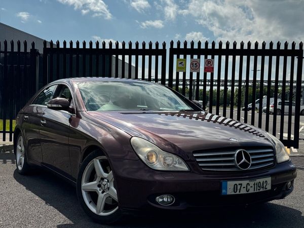 Mercedes-Benz CLS Coupe, Petrol, 2007, Red